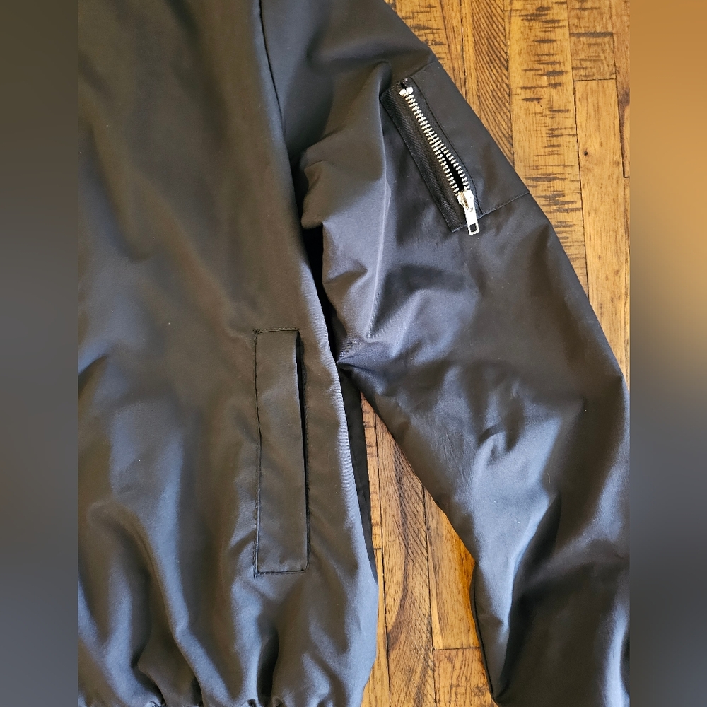 Bomber Jacket - Picture 3 of 3